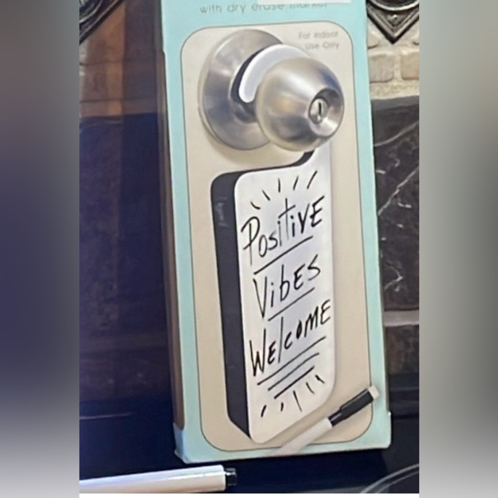 EUC Illuminated door hang sign LED with dry erase marker to personalize